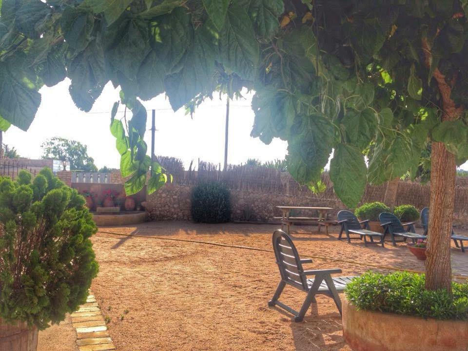 Mas Peraquintana Guest House เลสกาลา ภายนอก รูปภาพ